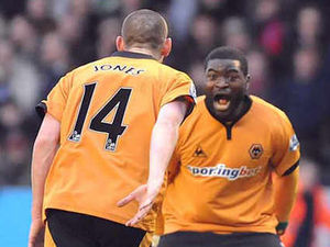 Supporting image for story: Pictures of all the match action