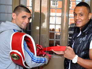 Supporting image for story: Star duo turn out for Amphion ABC