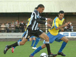 Supporting image for story: Rangers loan duo still on board