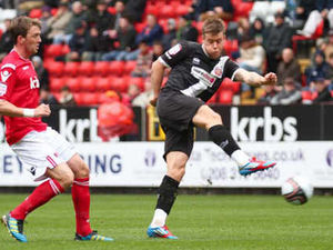 Supporting image for story: Charlton 1 Walsall 0 - match analysis