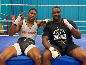 Supporting image for story: Wolverhampton's Hosea Stewart helps gets Anthony Joshua primed for showdown with Kubrat Pulev