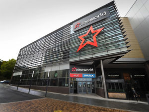 Supporting image for story: Cineworld 'preparing for bankruptcy' after shares plummet 