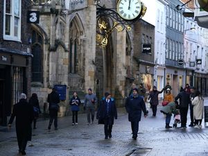 Supporting image for story: Population could shrink after the pandemic, watchdog warns