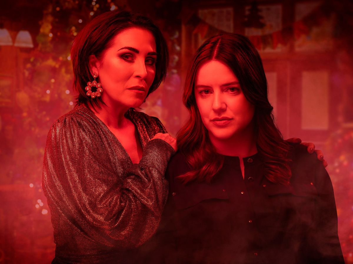 Confrontation at Queen Vic pub turns deadly in EastEnders Christmas special