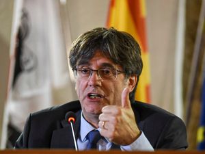 Supporting image for story: Fugitive ex-Catalan leader plans return to Spain despite threat of arrest