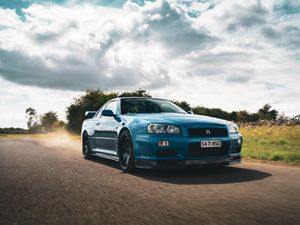 Supporting image for story: The basics every car photographer should know