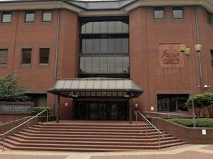 Supporting image for story: Brain surgeon says baby death 'caused by trauma injury'