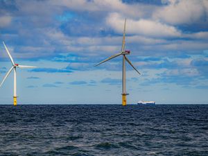 Supporting image for story: Wales should set up wealth fund with offshore wind farm profits – Plaid Cymru