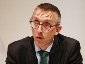 Supporting image for story: Get ready for negative interest rates, Bank of England tells lenders