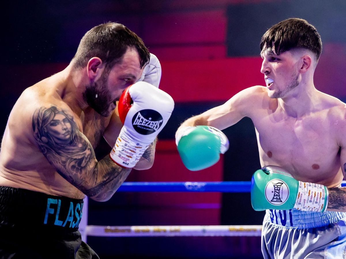 Morris back on the road for the English title
