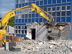 Supporting image for story: Demolition of Wellington's Charlton School on track