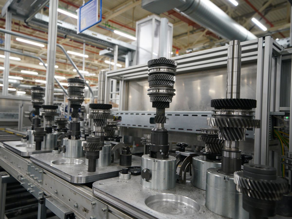 UK economy contracts for second month running in October