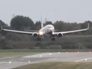 Supporting image for story: Dramatic moment Birmingham Airport plane aborts landing in Storm Amy’s strong winds