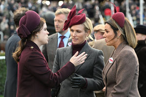 Princess Eugenie talks with Zara Tindall and Natalie Pinkham during 'Style Wednesday'. (Photo by Eddie Mulholland - WPA Pool/Getty Images)