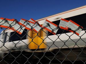 Supporting image for story: Labour to make rail fares pledge as 2.7% price hike revealed