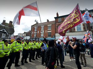 Supporting image for story: Police thank local community after EDL march and counter protest in Wellington