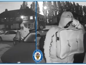 Supporting image for story: CCTV image released after attempted car theft in Sandwell