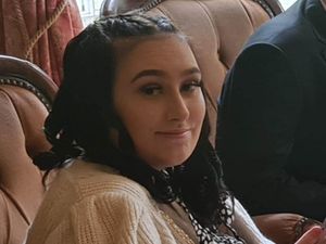 Supporting image for story: Shrewsbury teenager dies five hours after waking with leg pain