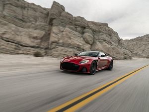 Supporting image for story: Aston Martin gears up for London Stock Exchange flotation