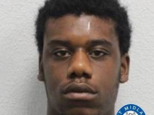 Supporting image for story: Grieving family appeal for murder suspect to hand himself in