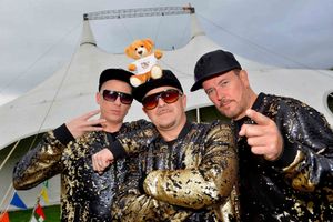 Supporting image for story