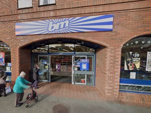 Supporting image for story: Man punched and kicked his partner, stole vapes from garage and spat at shop security guard