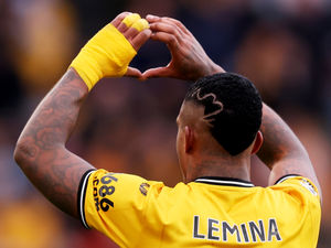 Supporting image for story: Wolves to wear black armbands against Everton in memory of Mario Lemina's father