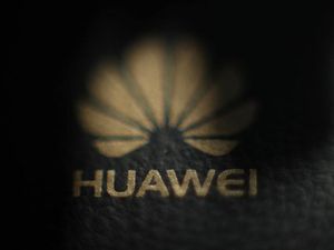 Supporting image for story: Huawei’s 5G smartphone to be part of network launches by Three and Sky Mobile