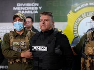 Supporting image for story: Bolivian general arrested after apparent failed coup attempt