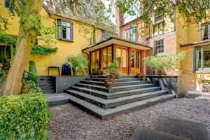 Castle Gates, Shrewsbury. Photo: Zoopla/Strutt & Parker