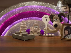 Supporting image for story: Wallace and Gromit make surprise appearance in Strictly Come Dancing semi-final