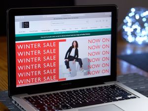 Supporting image for story: Shoppers expected to stay at home but spend more in end-of-year sales
