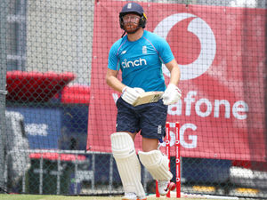 Supporting image for story: Jonny Bairstow and Ollie Pope in battle for England spot