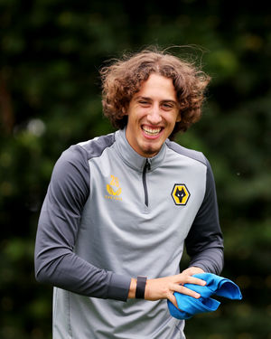 WOLVERHAMPTON, ENGLAND - AUGUST 01: Fabio Silva of Wolverhampton Wanderers reacts during a Wolverhampton Wanderers pre-season training session at The Sir Jack Hayward Training Ground on August 01, 2023 in Wolverhampton, England. (Photo by Jack Thomas - WWFC/Wolves via Getty Images).