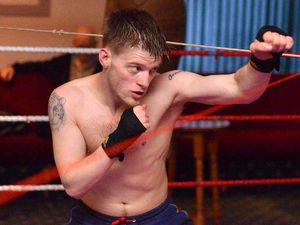 Supporting image for story: Tony Jones gets Conor Benn's last opponent