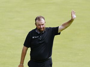 Supporting image for story: Shane Lowry offers hope to chasing pack at Open with final-round 66