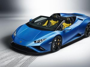 Supporting image for story: Lamborghini reveals rear-wheel drive Huracan EVO Spyder