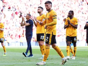 Supporting image for story: Dave Edwards: Wolves dug in to show spirit as season ends