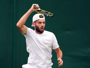 Supporting image for story: Jacob Fearnley loses and Jack Draper wins as Madrid Open resumes after power-cut