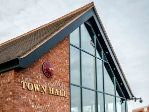 Supporting image for story: School parking situation in Market Drayton is 'dire', councillors agree