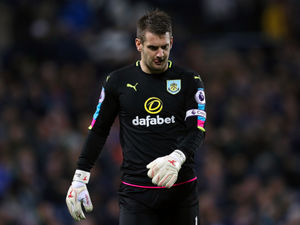 Supporting image for story: Tom Heaton joins Aston Villa as spending spree continues