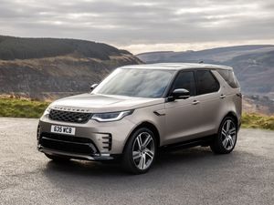 Supporting image for story: First Drive: Is the 2021 Land Rover Discovery the ultimate do-everything family SUV?