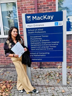 Payal Devgan, physiotherapist at Cygnet Heathers, received the Practice Educator Recognition Award from Keele University.