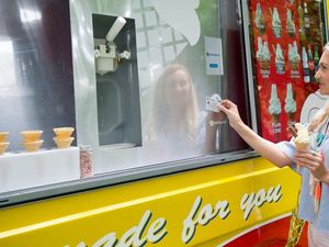 Supporting image for story: Is this the ice cream van of the future?