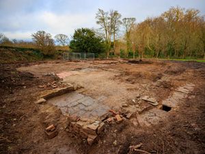Supporting image for story: Remains of 300-year-old building complex unearthed by chance on country estate