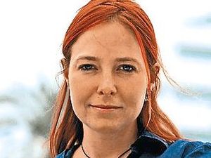 Supporting image for story: TV's Alice Roberts to tell of her wonderland of discoveries about the past