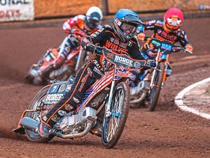 Supporting image for story: Wolverhampton Wolves hit the road in quest for vital away win