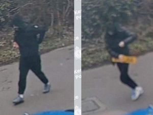 Supporting image for story: Police bid to trace two men after pedestrian killed in car crash