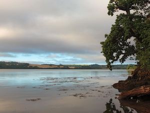 Supporting image for story: Girl, 11, dies in river at Cornish beauty spot