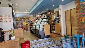 The restaurant/market was a joy to walk around